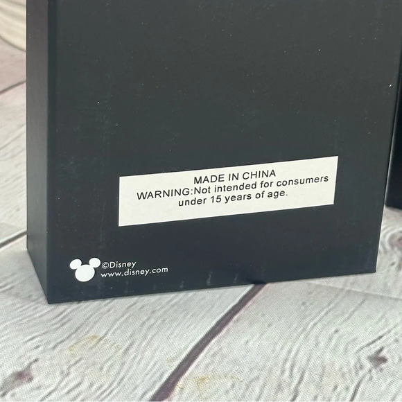 Disney baublebar Mickey Mouse shamrock earrings nwt st Patrick’s day lucky - Picture 3 of 6